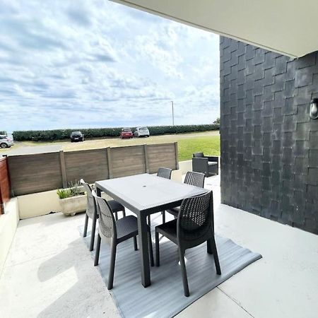 T3 Neuf Archi Cocooning Terrasse Face A La Mer 普洛埃默尔 外观 照片